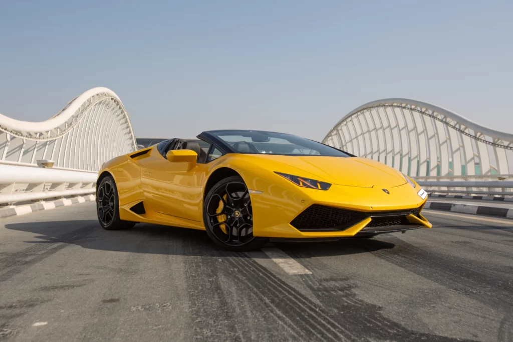 Lamborghini Huracan Spyder right