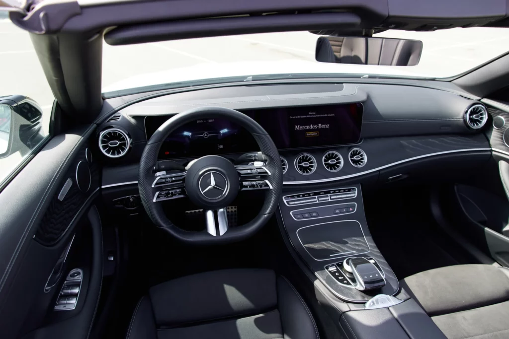 Mercedes-Benz E-Class E 200 Cabriolet interior